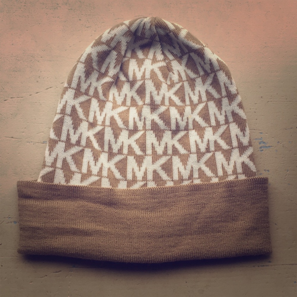 BRAND NEW Micheal Kors Beanie